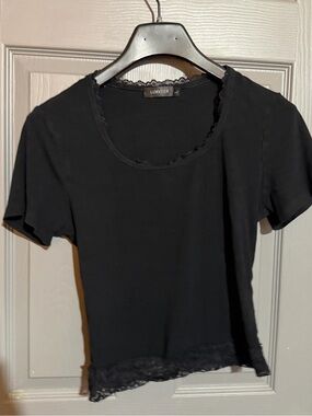 Luxveer Black Lace Trim Scoop Neck Short Sleeve Top Large
